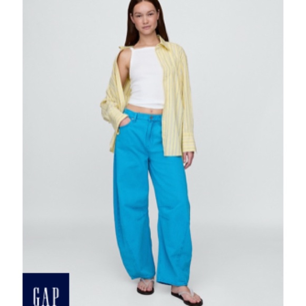 GAP High Rise UltraSoft Horseshoe Jeans
